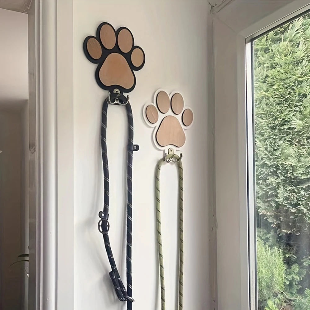 Wooden Paw Print Leash Holder – Wall-Mounted Hook for Collars & Leads